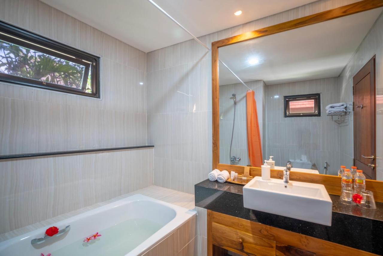 The Salila Beach Resort Seminyak Kültér fotó